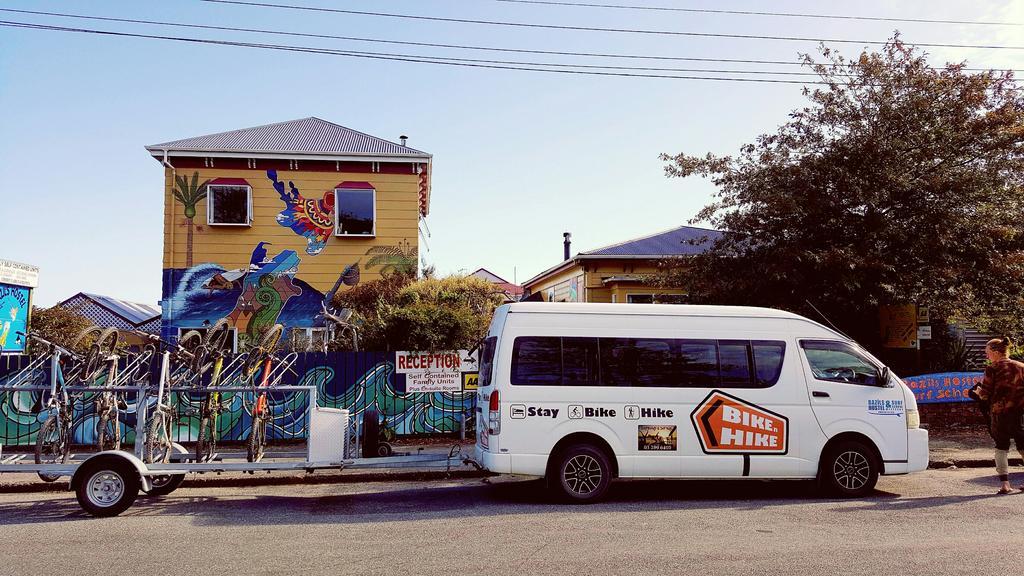 Bazil's Backpackers BBH Hostel&Surf School Westport Exterior foto